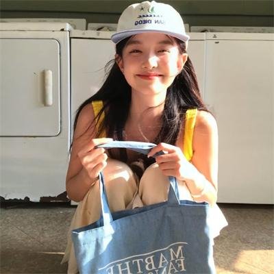 比基尼洗车场